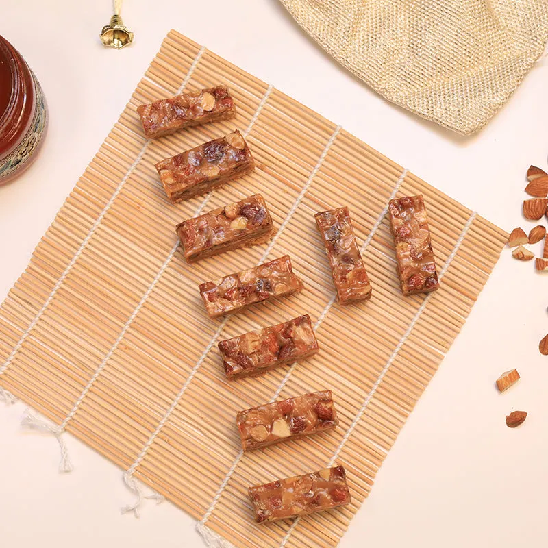 Crunchy Honey Almond 250 g 1.webp